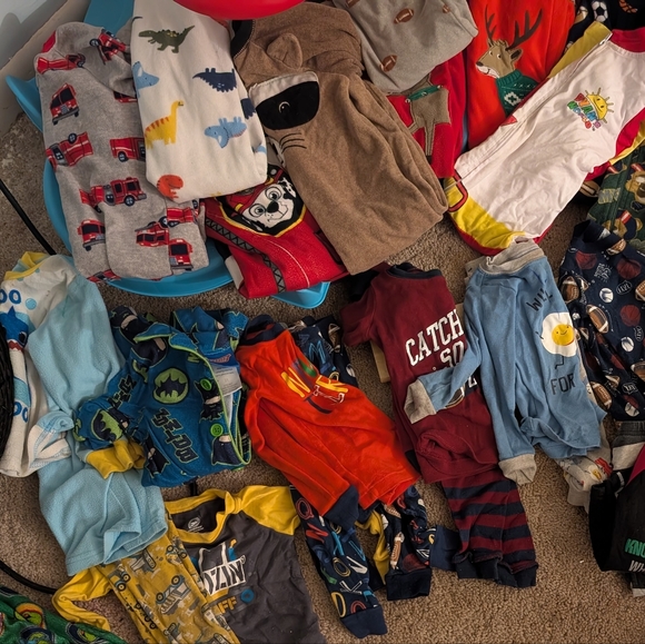 Pjs - Picture 1 of 4